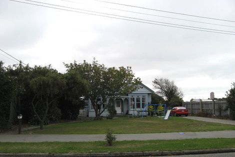 Photo of property in 2 Ettrick Street, Oamaru North, Oamaru, 9400