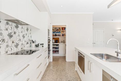 Photo of property in 2 Railway Lane, Outram, 9019