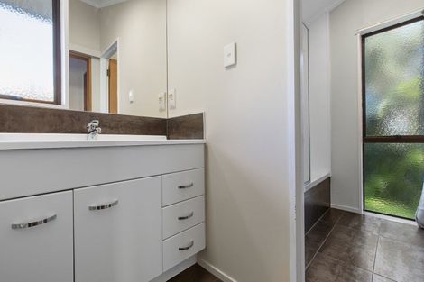 Photo of property in 14 Holmburn Street, Welcome Bay, Tauranga, 3112