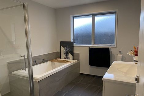 Photo of property in 10 Hillbourne Street, Halswell, Christchurch, 8025