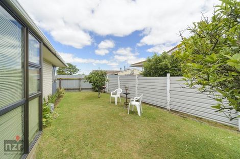 Photo of property in 5 Herbert Avenue, Cloverlea, Palmerston North, 4412