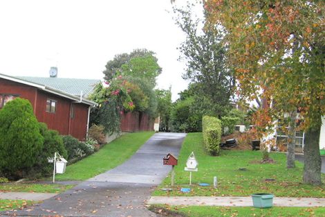 Photo of property in 7a La Perouse Street, Botany Downs, Auckland, 2010