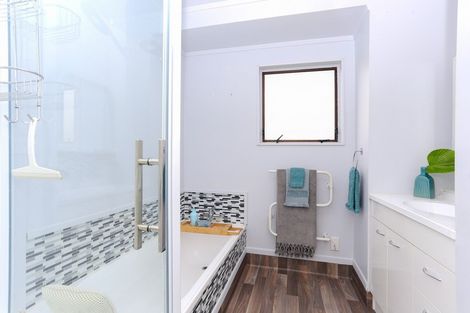 Photo of property in 5 Hereford Street, Springvale, Whanganui, 4501