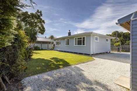Photo of property in 24 Lucas Street, Riversdale, Blenheim, 7201