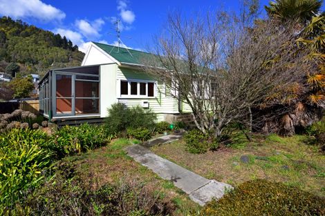 Photo of property in 175 Waimea Road, Nelson South, Nelson, 7010