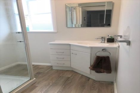 Photo of property in 61 Mako Mako Road, Levin, 5510