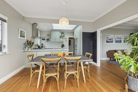 Photo of property in 22 Imperial Terrace, Melrose, Wellington, 6022