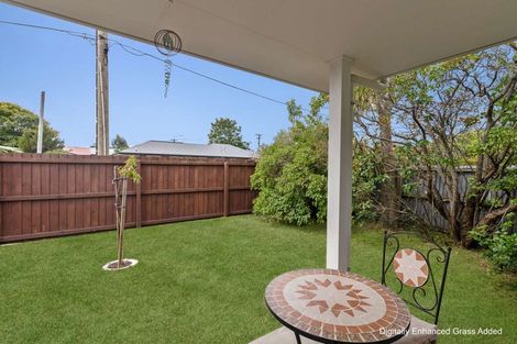 Photo of property in 9 Dennitt Street, New Brighton, Christchurch, 8083