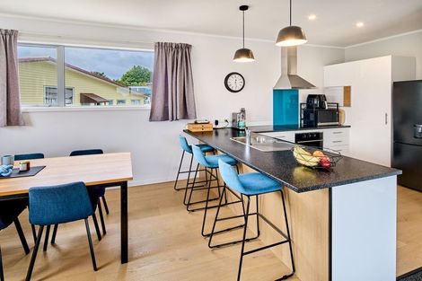 Photo of property in 109a Gloaming Hill, Titahi Bay, Porirua, 5022