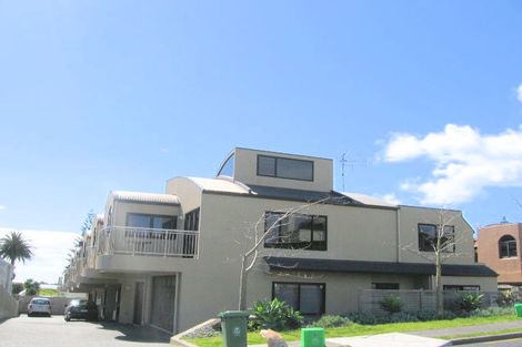 Photo of property in 2/5 Rita Street, Mount Maunganui, 3116
