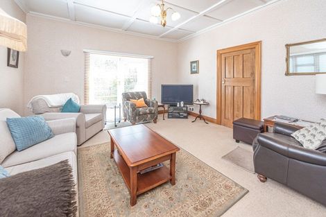 Photo of property in 5 Godwin Crescent, College Estate, Whanganui, 4500