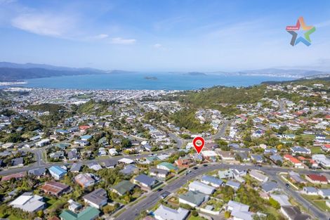 Photo of property in 29 Oakleigh Street, Maungaraki, Lower Hutt, 5010