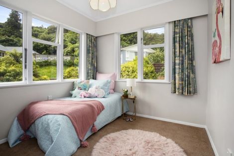 Photo of property in 83 Thomas Street, Stokes Valley, Lower Hutt, 5019