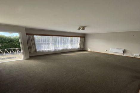 Photo of property in 3/497 Beach Road, Murrays Bay, Auckland, 0630