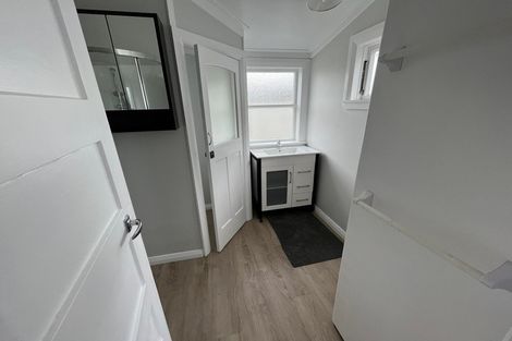 Photo of property in 102 Gibbons Street, Ebdentown, Upper Hutt, 5018