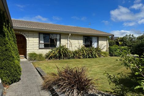 Photo of property in 2 Fenmere Place, Burwood, Christchurch, 8083