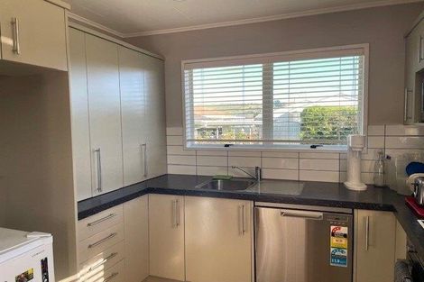 Photo of property in 15a Murphy Road, Taradale, Napier, 4112