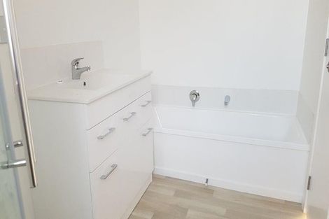 Photo of property in 4 Kowai Grove, Omokoroa, 3114