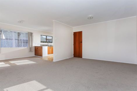 Photo of property in 2/24 West Street, Pukekohe, 2120