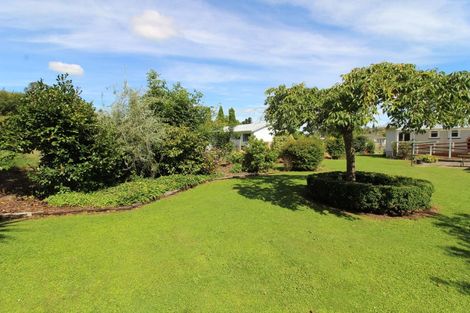 Photo of property in 7 Wilson Road, Hunterville, 4730