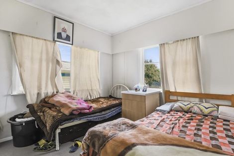 Photo of property in 38 Mckean Avenue, Manurewa, Auckland, 2102