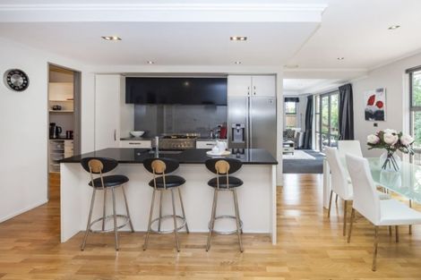 Photo of property in 11 Nightingale Place, Papanui, Christchurch, 8053