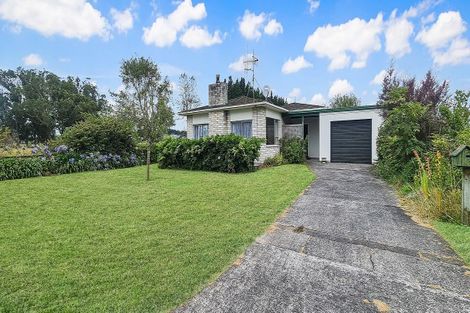 Photo of property in 24 Oaklea Avenue, Marton, 4710