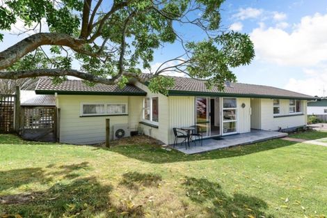 Photo of property in 4 Russleigh Drive, Dinsdale, Hamilton, 3204