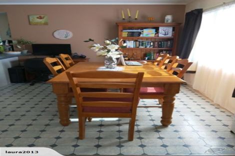 Photo of property in 64a Ridge Road, Howick, Auckland, 2014