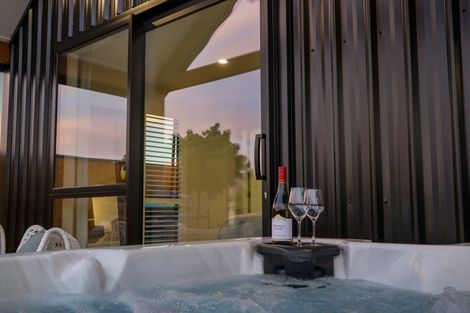 Photo of property in 37 Magnum Drive, Cromwell, 9310