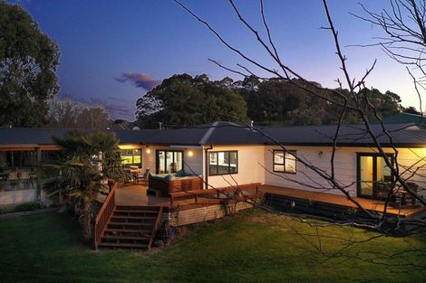 Photo of property in 688 Puketapu Road, Puketapu, Napier, 4183