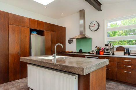 Photo of property in 23 Palm Grove, Berhampore, Wellington, 6023