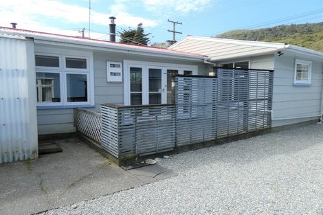 Photo of property in 100 Alexander Street, Greymouth, 7805