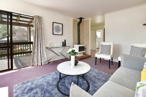 Photo of property in 2 Win Grove, Hatfields Beach, Orewa, 0931