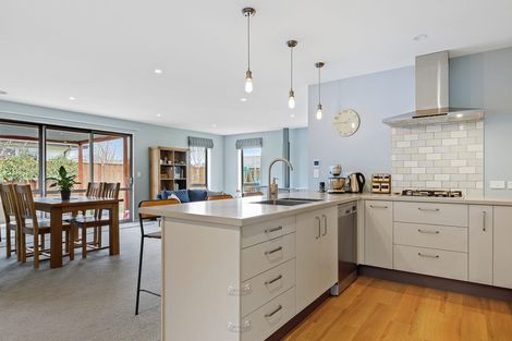 Photo of property in 8 Awarua Road, Pegasus, 7612