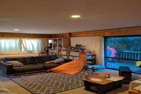 Photo of property in 2a Lauderdale Road, Birkdale, Auckland, 0626