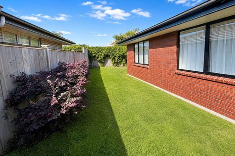 Photo of property in 30 Waituarua Drive, Takanini, 2112