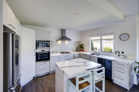 Photo of property in 16 Begley Place, Frimley, Hastings, 4120