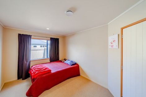 Photo of property in 2 Belgrove Drive, Waipukurau, 4200