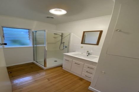 Photo of property in 2/228 Onewa Road, Birkenhead, Auckland, 0626