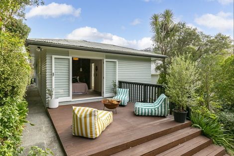 Photo of property in 48 Delhi Crescent, Khandallah, Wellington, 6035