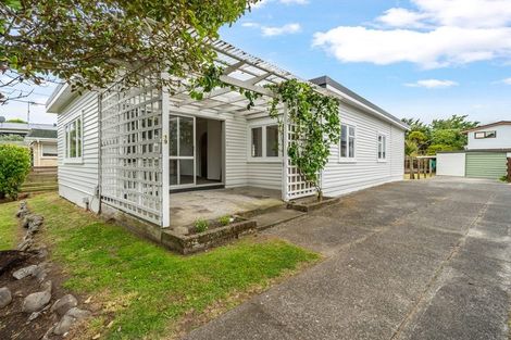 Photo of property in 19 Margaret Road, Raumati Beach, Paraparaumu, 5032
