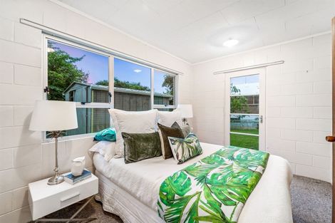 Photo of property in 55 Becroft Drive, Forrest Hill, Auckland, 0620
