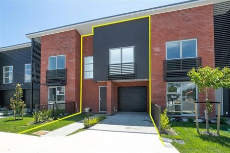 Photo of property in 40 Vincent Mcgrath Crescent, Swanson, Auckland, 0614