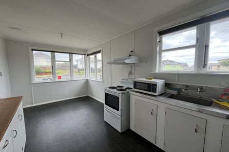 Photo of property in 10 Kauri Street, Gonville, Whanganui, 4501