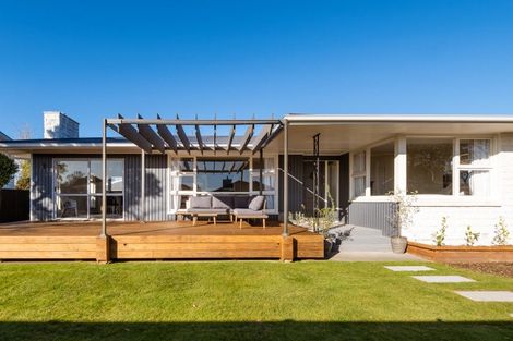 Photo of property in 34 Gladson Avenue, Sockburn, Christchurch, 8042