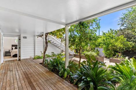 Photo of property in 37 Schofield Street, Grey Lynn, Auckland, 1021