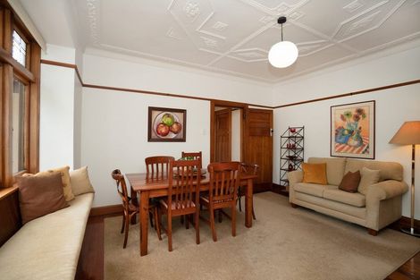 Photo of property in 37 Manapouri Crescent, Hokowhitu, Palmerston North, 4410