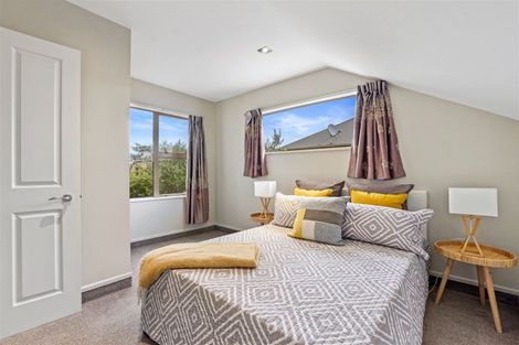 Photo of property in 2 Fieldstone Lane, Spreydon, Christchurch, 8024