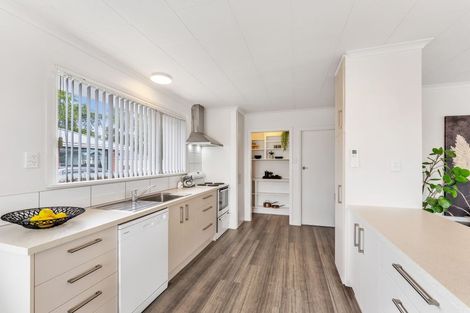 Photo of property in 125 Ohoka Road, Kaiapoi, 7630